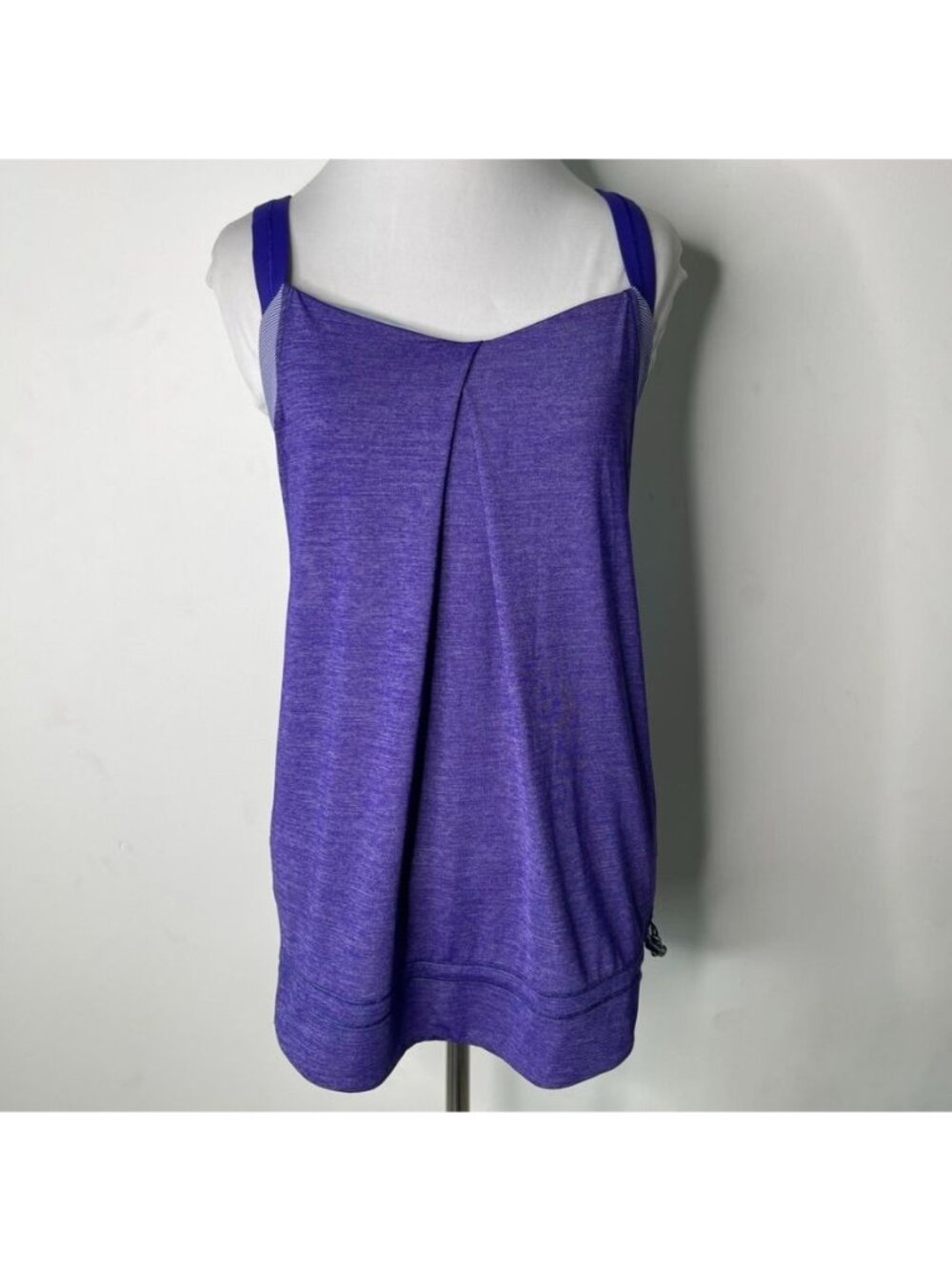 Lululemon Rest Less Tank Top Womens Size 10 Purple Built In Bra Running Workout